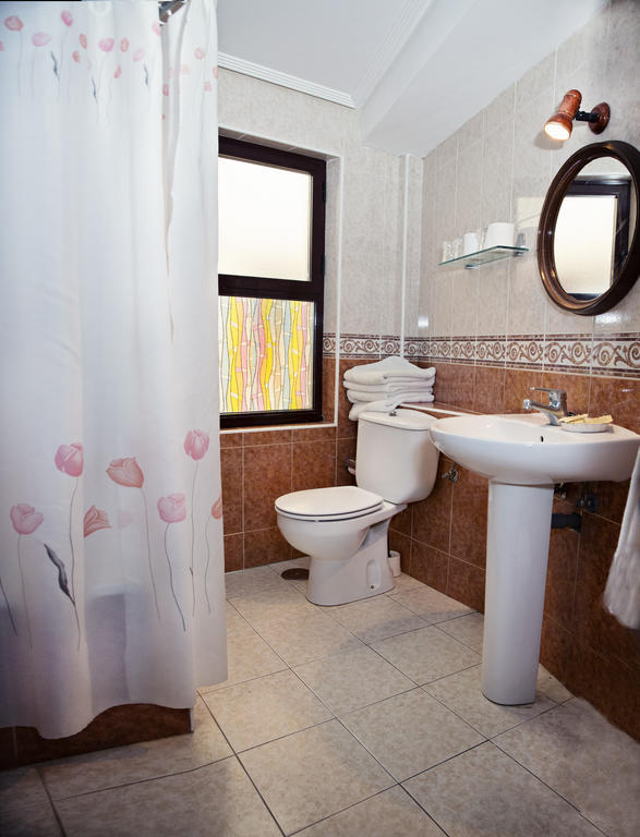 Hostal Guzman El Bueno By Gaiarooms León Pokój zdjęcie