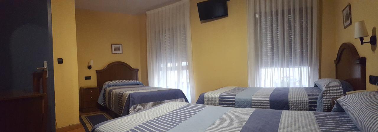 Hostal Guzman El Bueno By Gaiarooms León Zewnętrze zdjęcie
